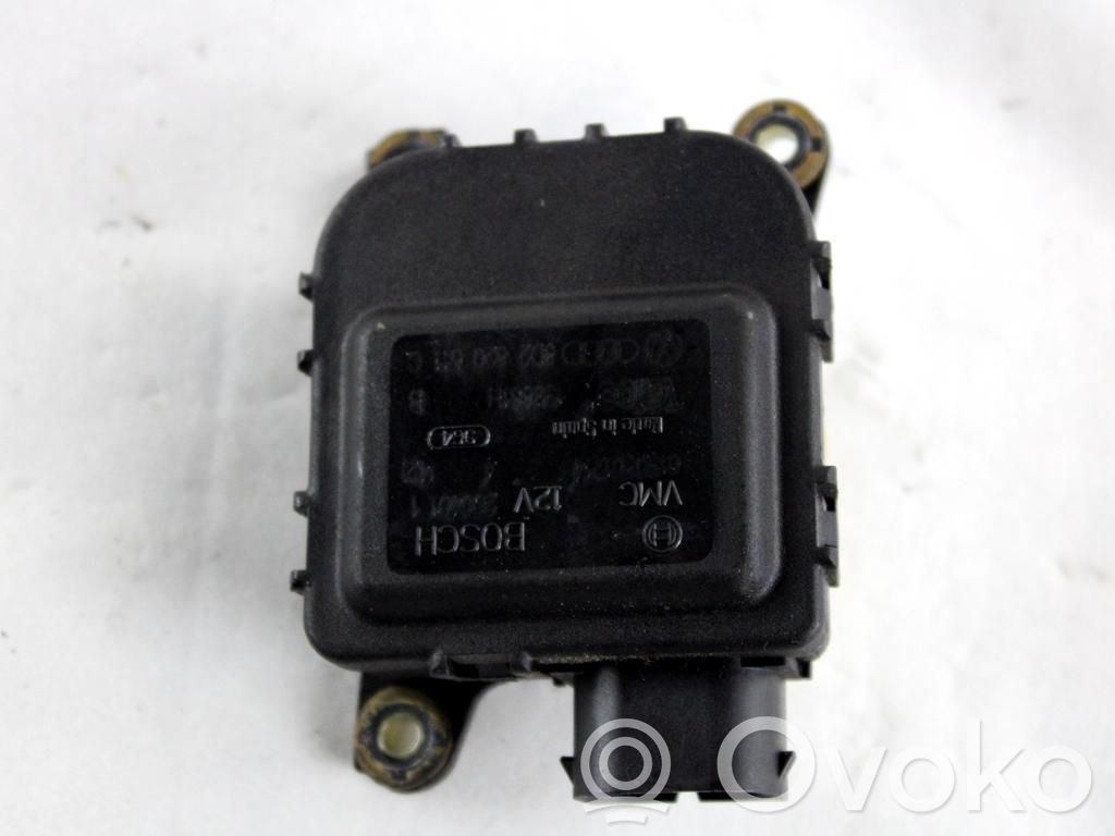 Volkswagen Golf IV Motor/actuator clapetă aer 