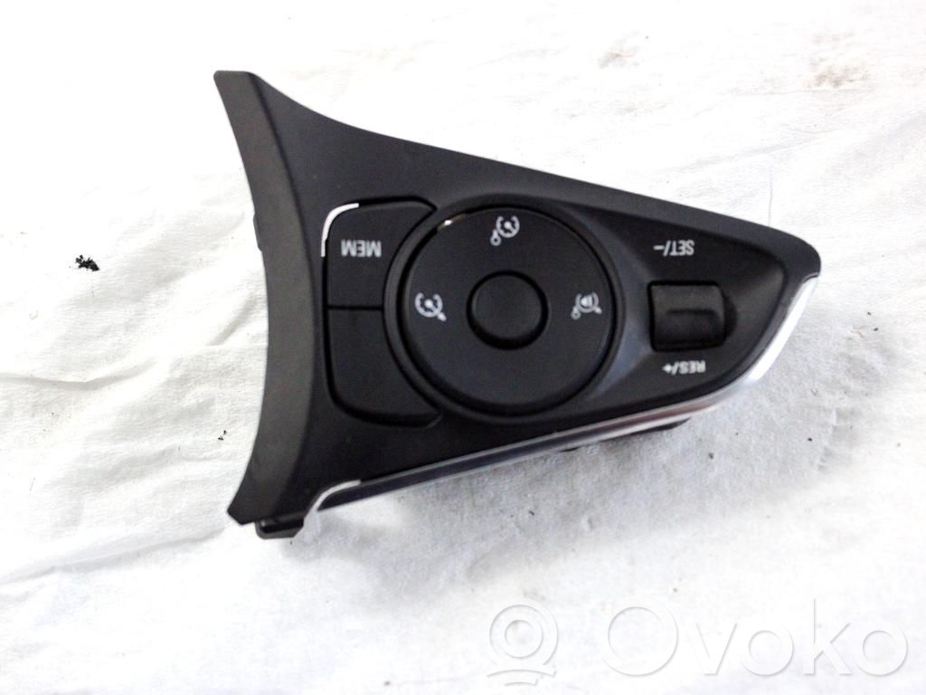 Opel Mokka B Interruptores/botones de la columna de dirección 