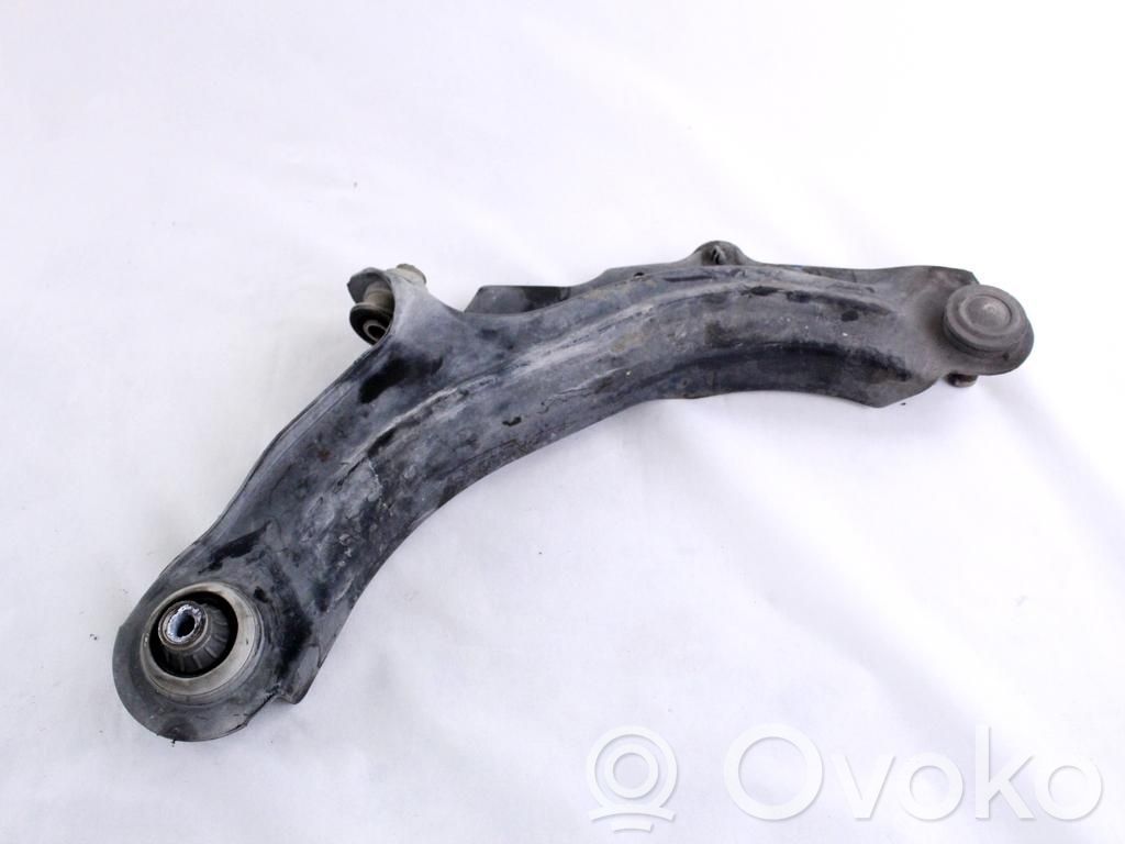 Renault Megane II Braccio di controllo sospensione anteriore inferiore/braccio oscillante