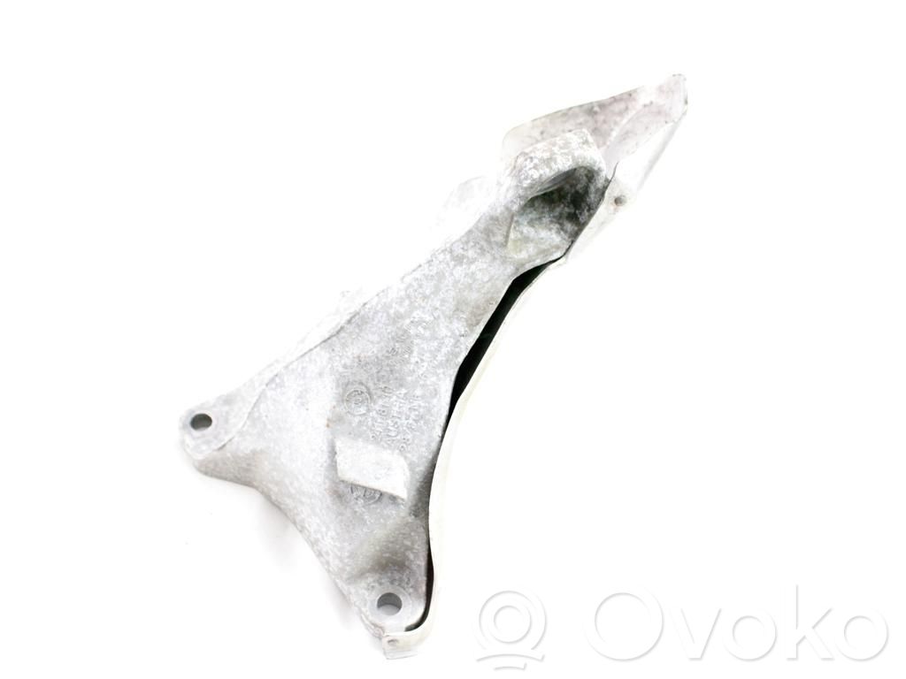 Engine mounting bracket   22116760308