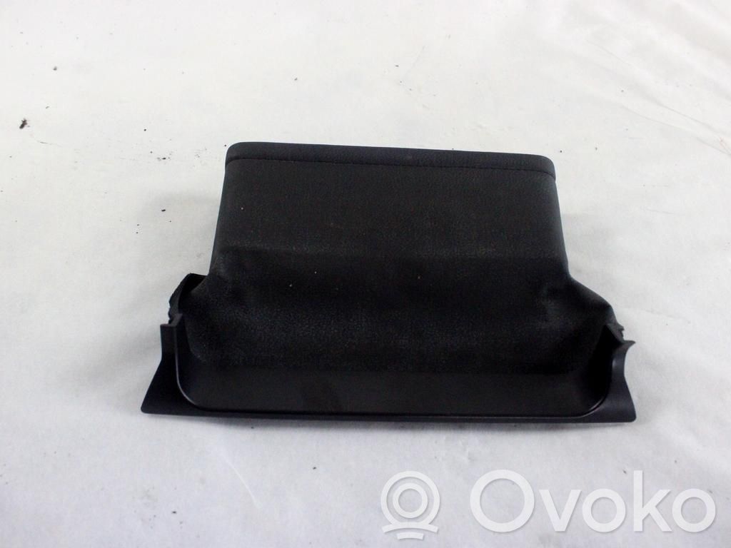 BMW 5 E60 E61 Altre parti del cruscotto 