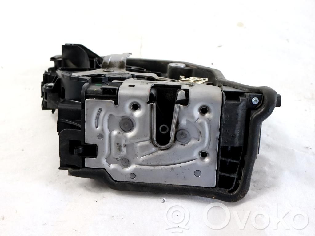 BMW X1 F48 F49 Etuoven lukko