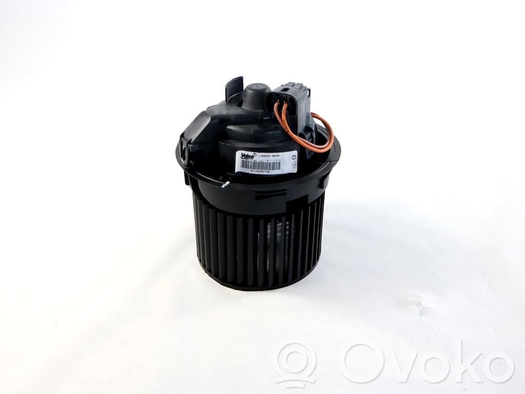 Renault Clio IV Ventola riscaldamento/ventilatore abitacolo