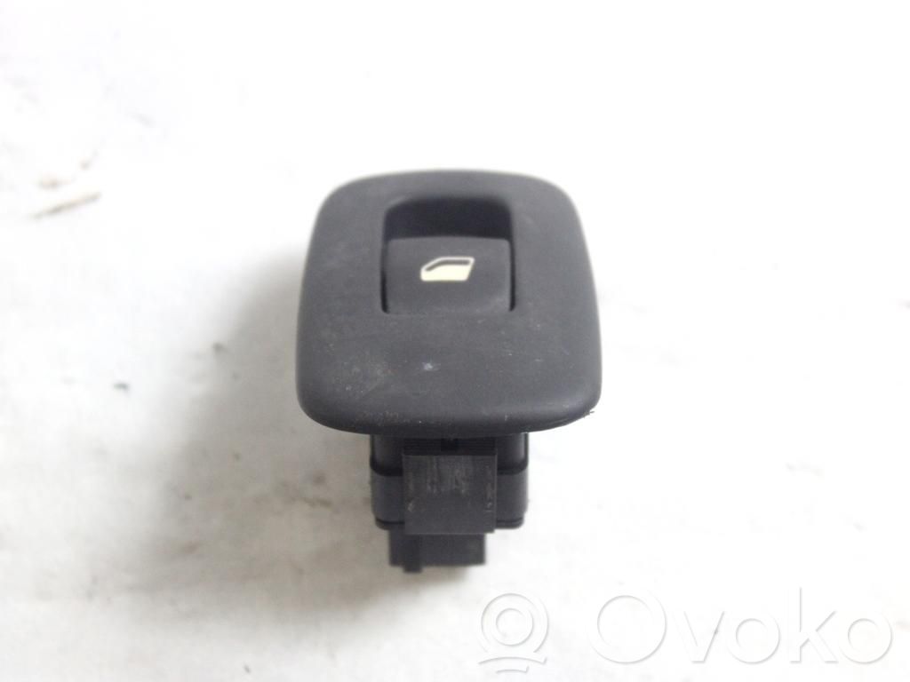 Electric window control switch   96623726XT