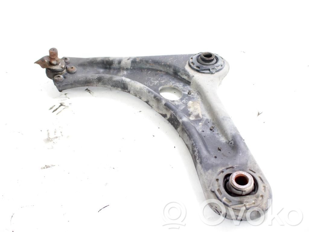 Citroen C2 Front lower control arm/wishbone 