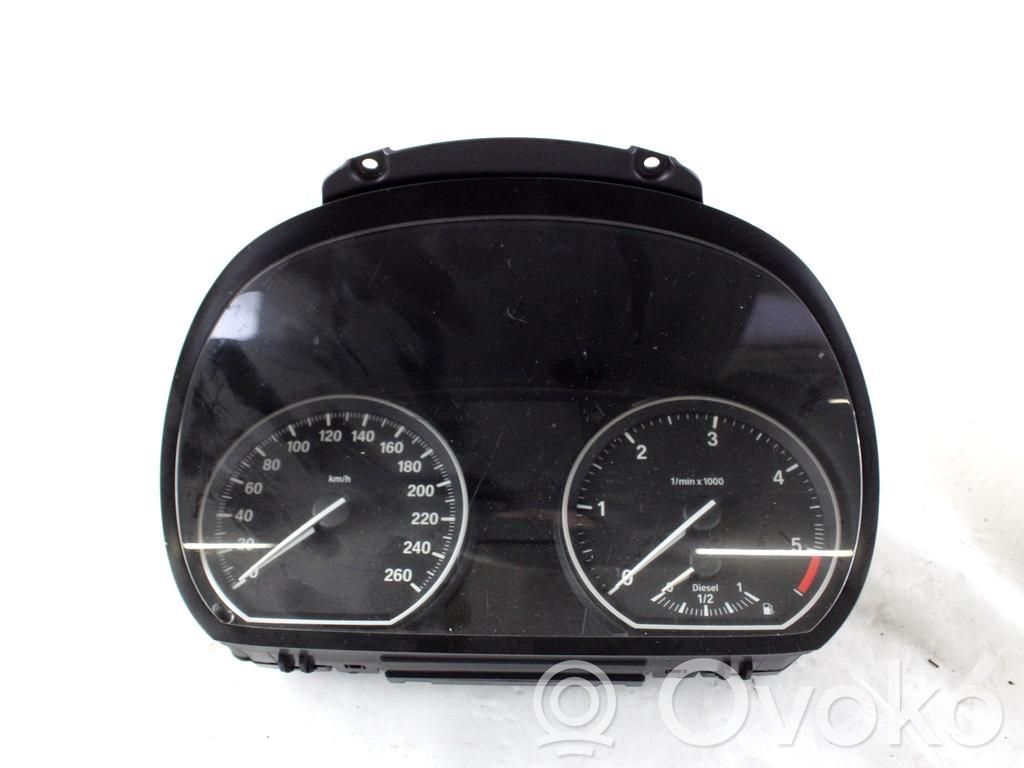 BMW 1 E81 E87 Spidometrs (instrumentu panelī) 