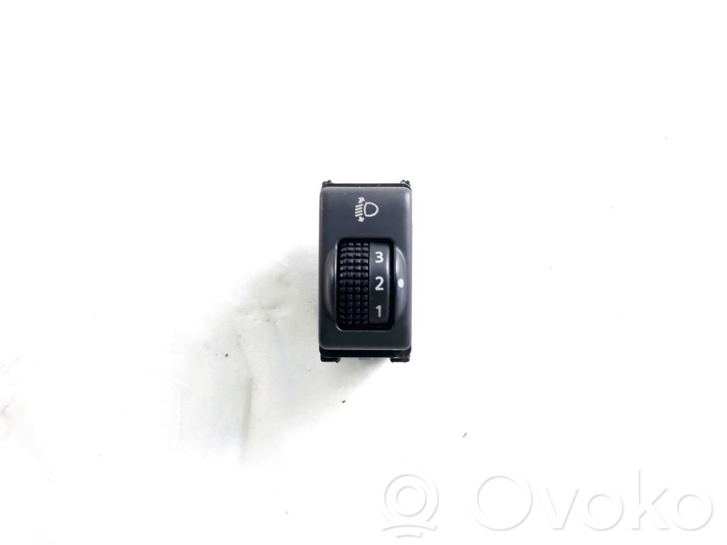 Nissan Juke I F15 Comutator control nivel faruri 
