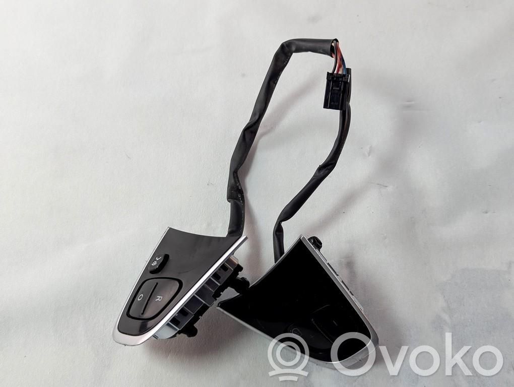 Renault Captur Boutons / interrupteurs volant
