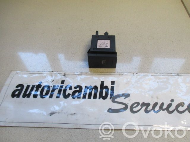 Volkswagen PASSAT B5.5 Altri interruttori/pulsanti/cambi