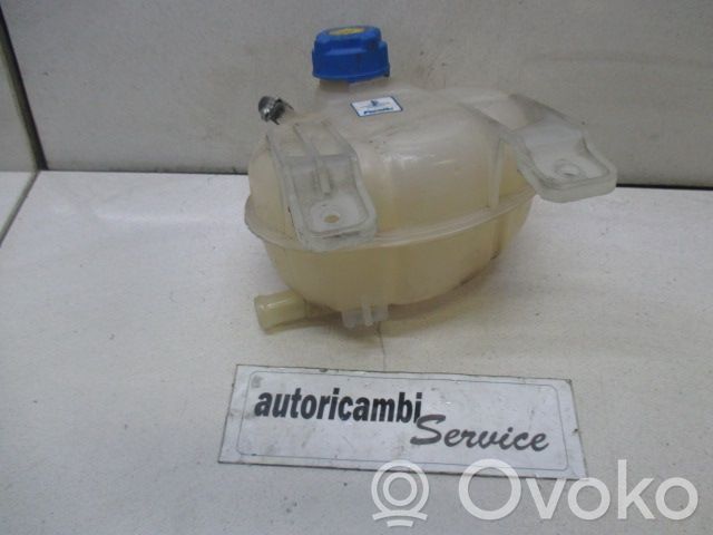 Fiat Grande Punto Vas expansiune/rezervor lichid de răcire 