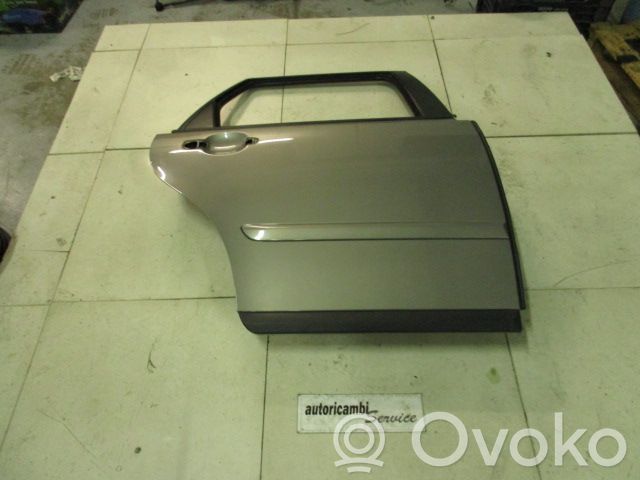 Ușă spate   31250166
