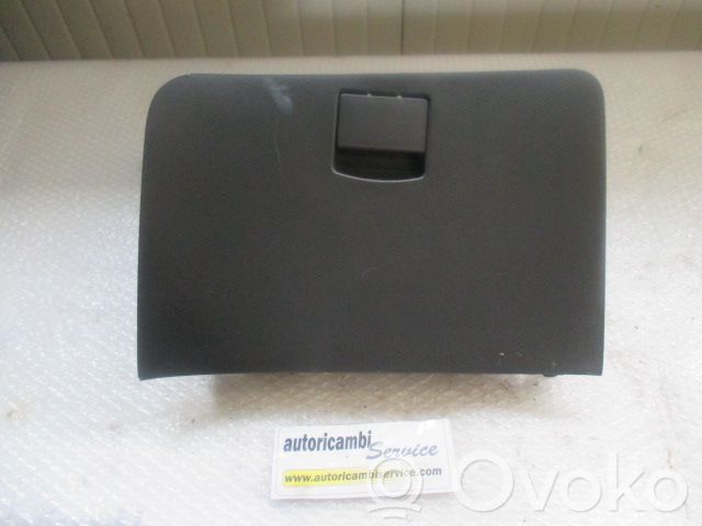 Chevrolet Spark Glove box set 