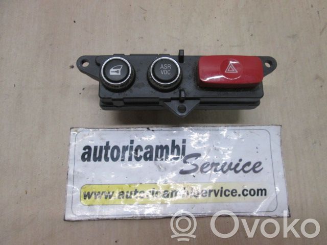 Alfa Romeo 159 Interruttore luci di emergenza