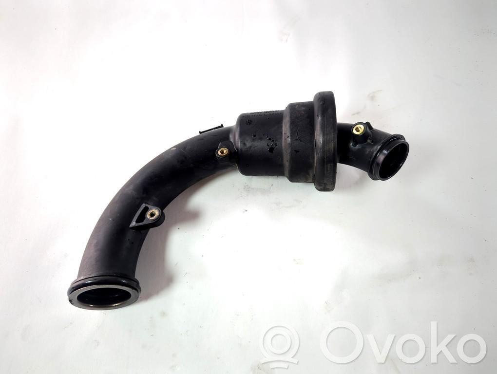 Mercedes-Benz GLA W156 X156 Furtun/conductă intercooler 