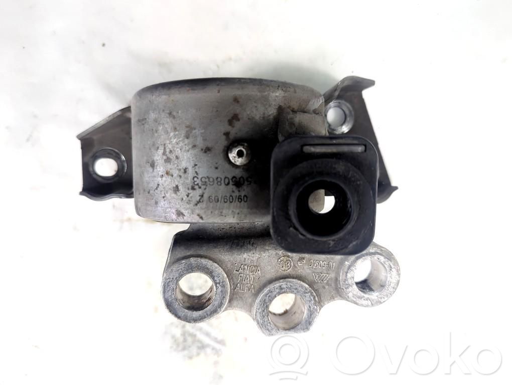 Alfa Romeo Mito Engine mounting bracket 