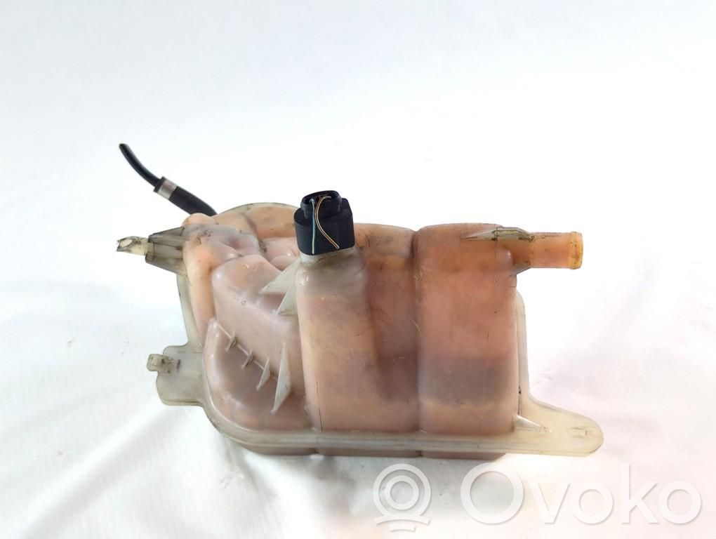 Audi A6 S6 C6 4F Vase d'expansion / réservoir de liquide de refroidissement
