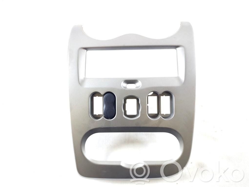Dashboard trim   8200739438