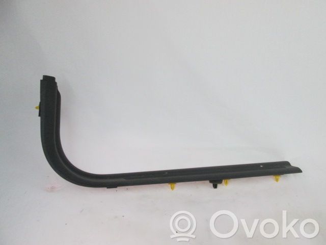 Audi Q8 Capac prag spate 