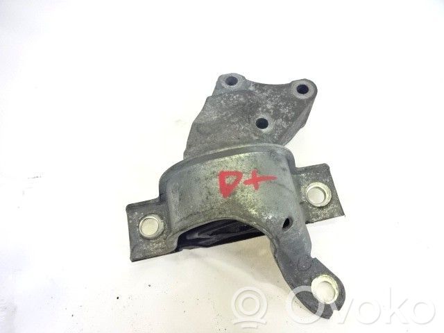 Lancia Ypsilon Engine mounting bracket 