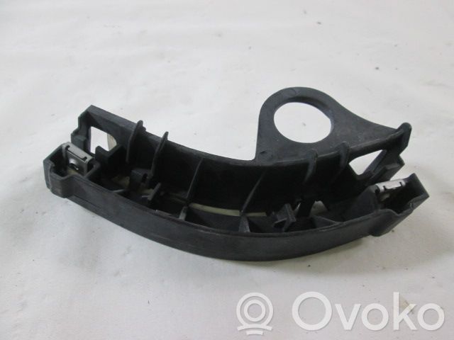 Fiat Grande Punto Etupuskurin kannake 