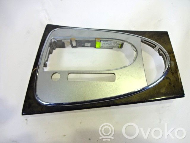 Mercedes-Benz E W211 Altra parte interiore 