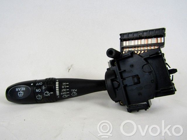 Suuntavilkun vipu   73733A
