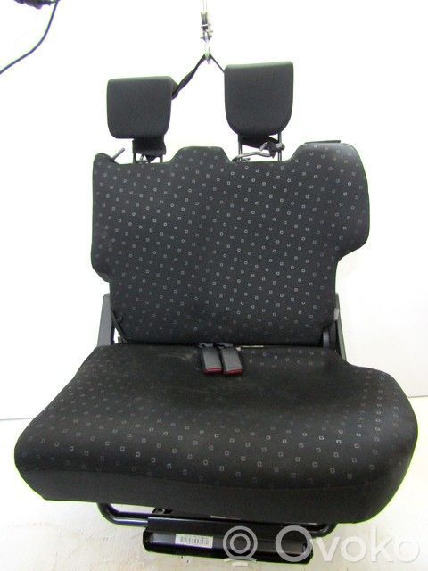 Toyota Yaris Al treilea rând de scaune