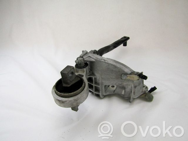 Engine mounting bracket   50502602