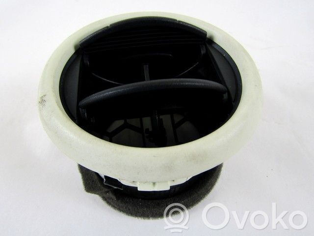 Ford Ka Moldura protectora de la rejilla de ventilación lateral del panel 
