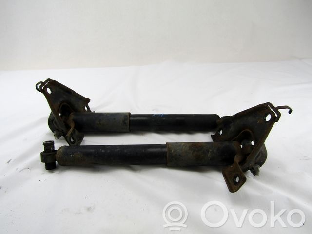 Stoßdämpfer hinten   GR2F28700