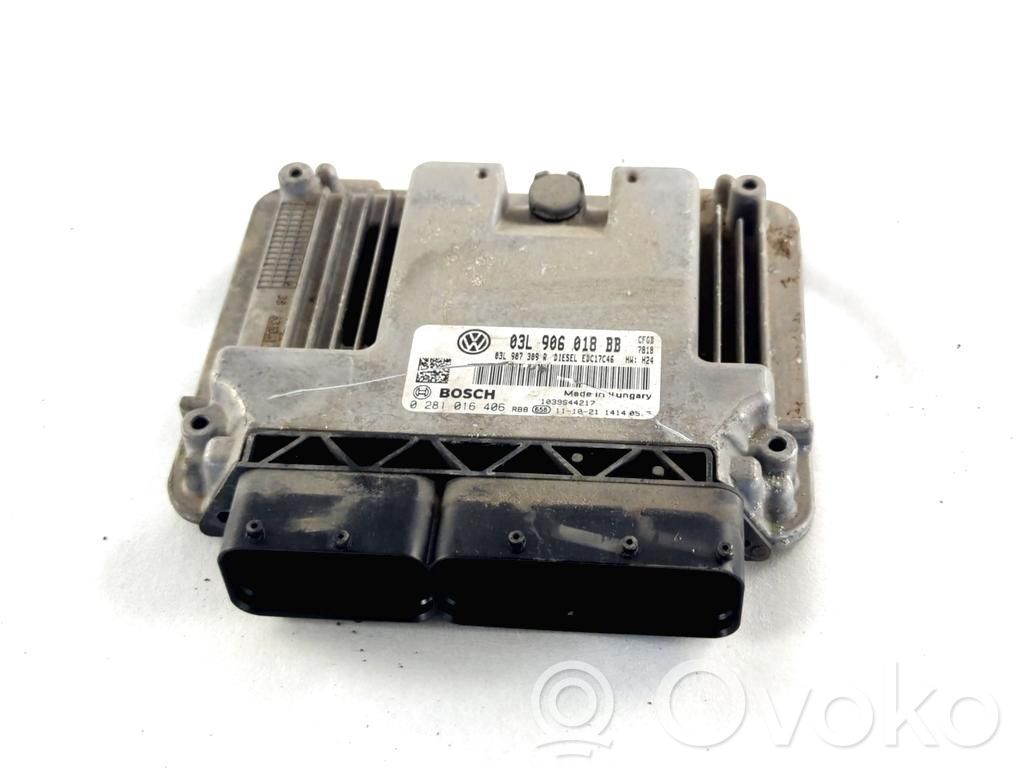 Volkswagen Golf VI Engine control unit/module 