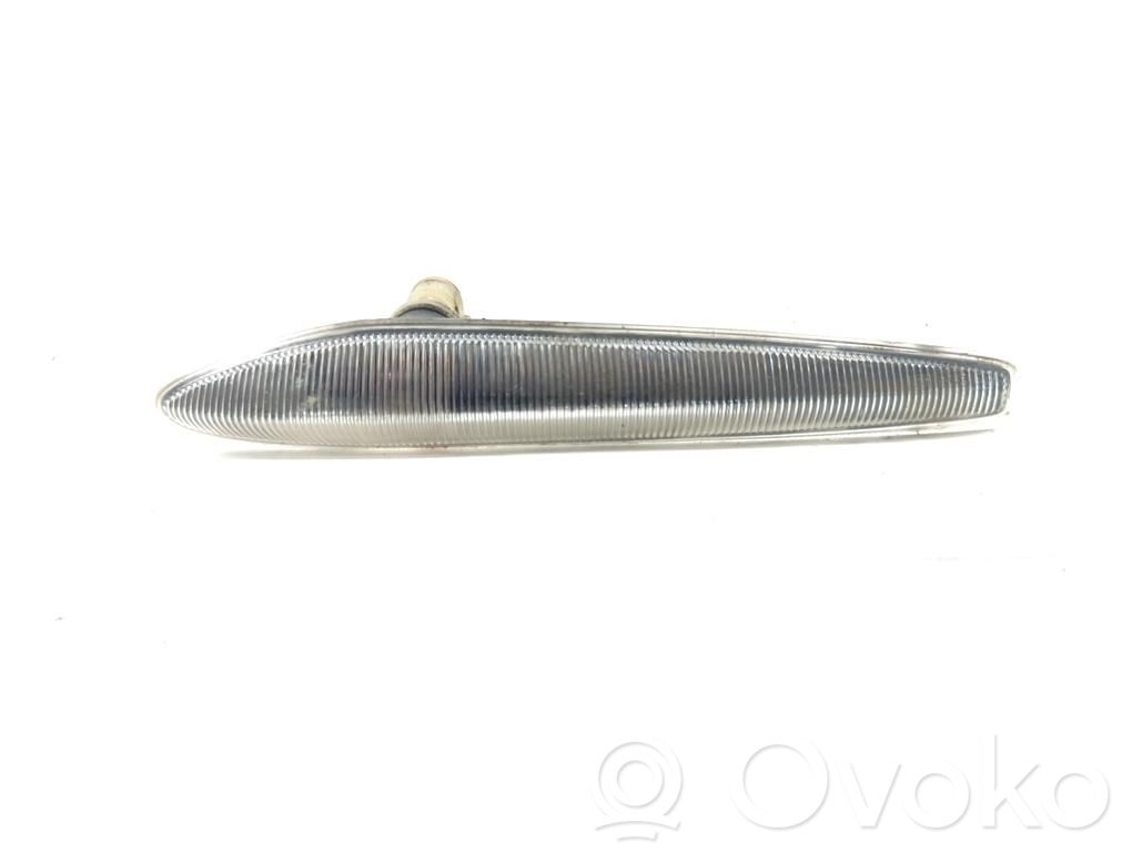 Front indicator light   60691106