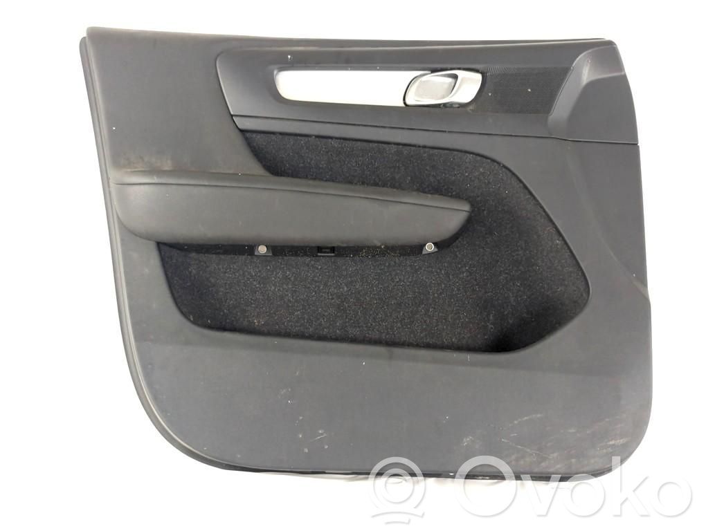 Volvo XC40 Rivestimento del pannello della portiera anteriore 