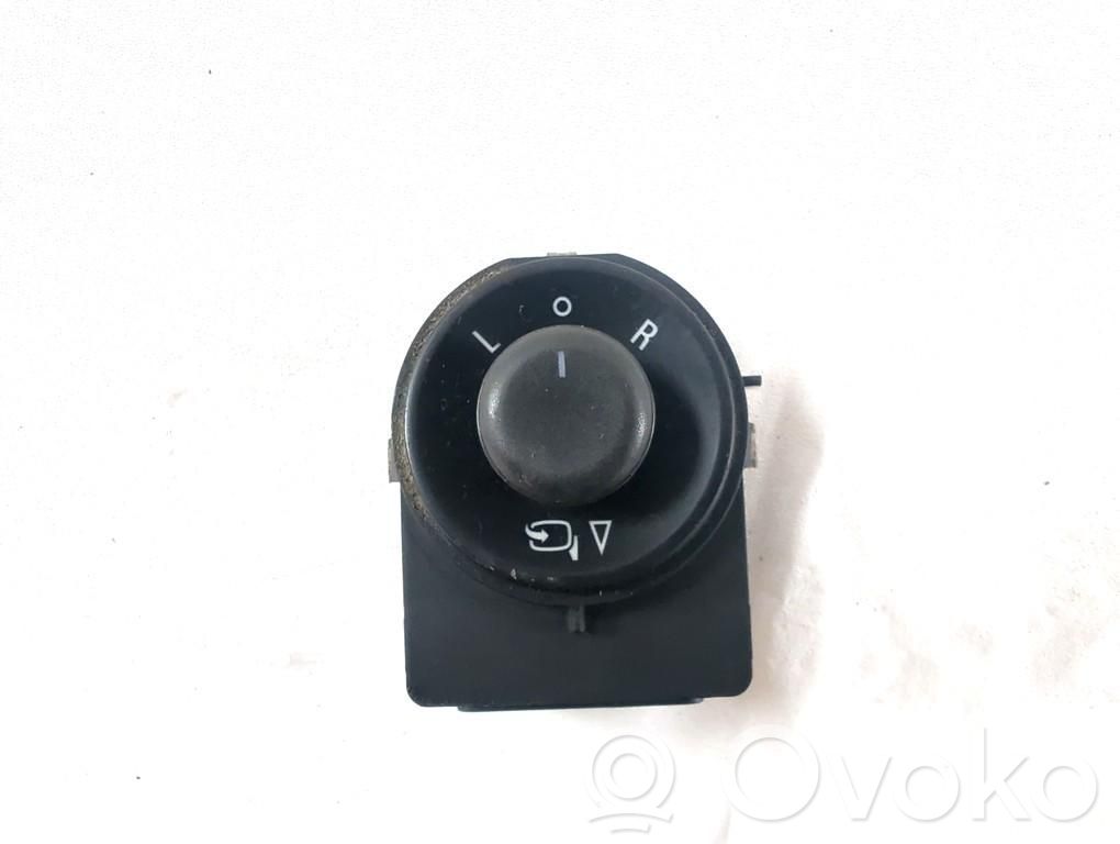 Opel Astra J Interruttore specchietto retrovisore 