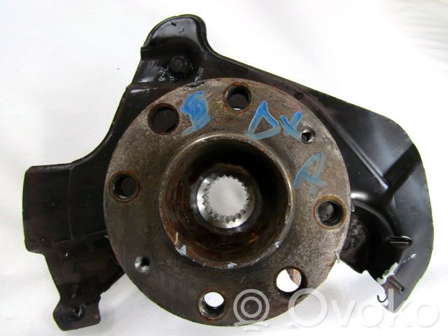 Fiat Grande Punto Fuso a snodo con mozzo ruota anteriore 