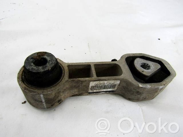 Audi Q8 Engine mounting bracket 