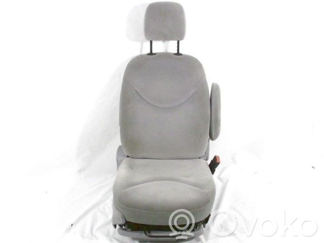 Citroen C3 Etumatkustajan istuin 