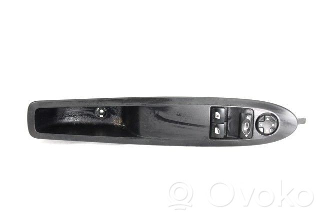 Electric window control switch   96638230XT