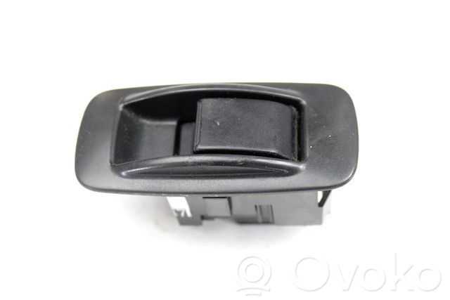 Toyota Corolla Verso AR10 Interrupteur commade lève-vitre