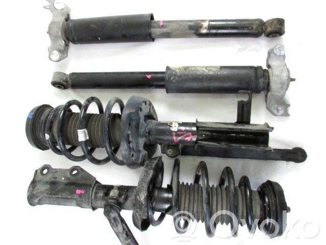 Opel Insignia A Set molle e ammortizzatori (anteriore e posteriore) 