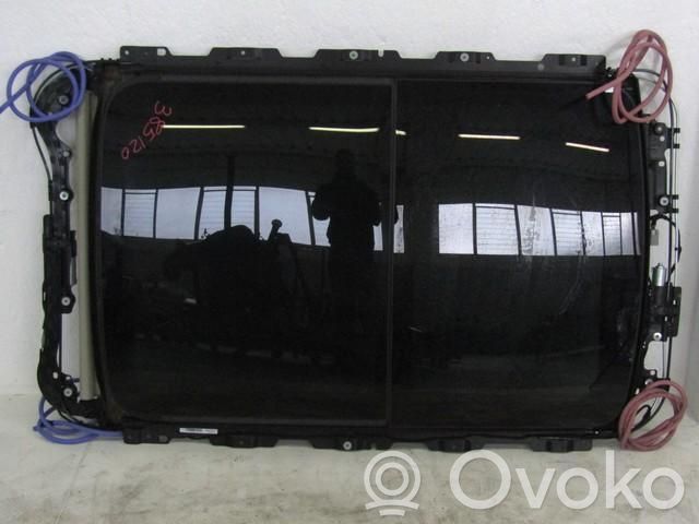 Volvo S90, V90 Kattoluukun lasi 