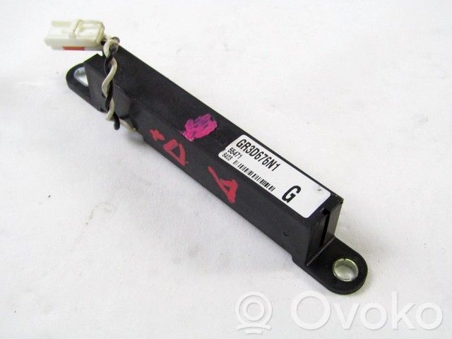 Mazda 6 Antenos stiprintuvas 