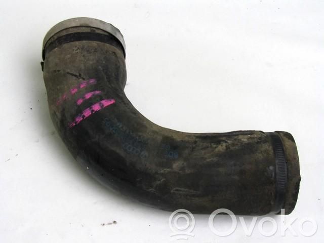Volkswagen PASSAT B5 Tubo flessibile intercooler 