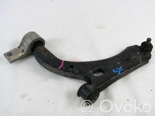 Ford Fiesta Braccio di controllo sospensione anteriore inferiore/braccio oscillante 