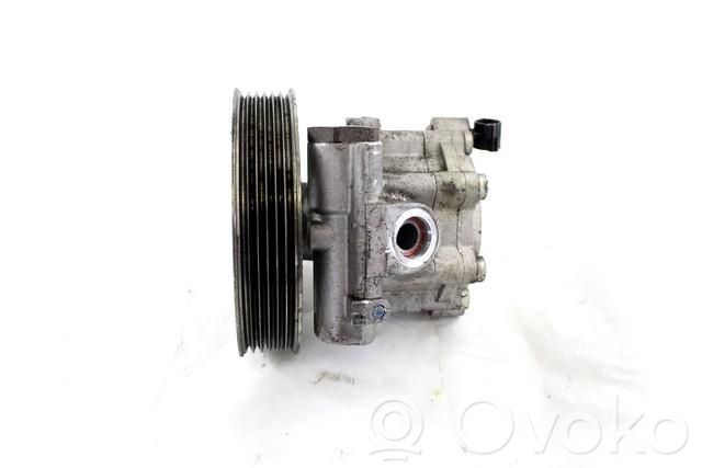Fiat Doblo Ohjaustehostimen pumppu 