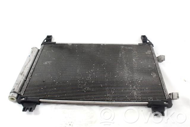 Toyota Yaris Radiateur condenseur de climatisation