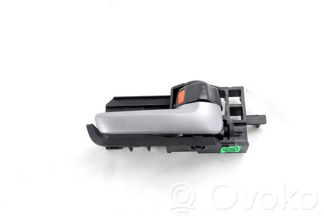 Manecilla interna puerta delantera   806704A00F