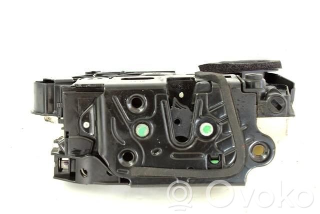 Volkswagen Polo V 6R Zamek drzwi przednich