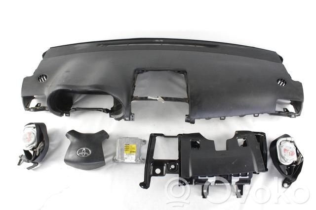 Toyota Avensis T250 Set di airbag 