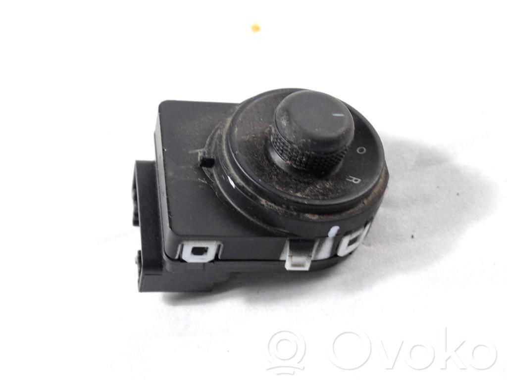 Interruptor del espejo lateral   13271827